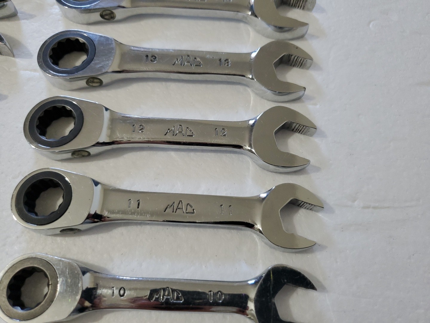 Mac Tools RWS 8mm-19mm Stubby 12-Point Ratcheting Wrench Set of 12