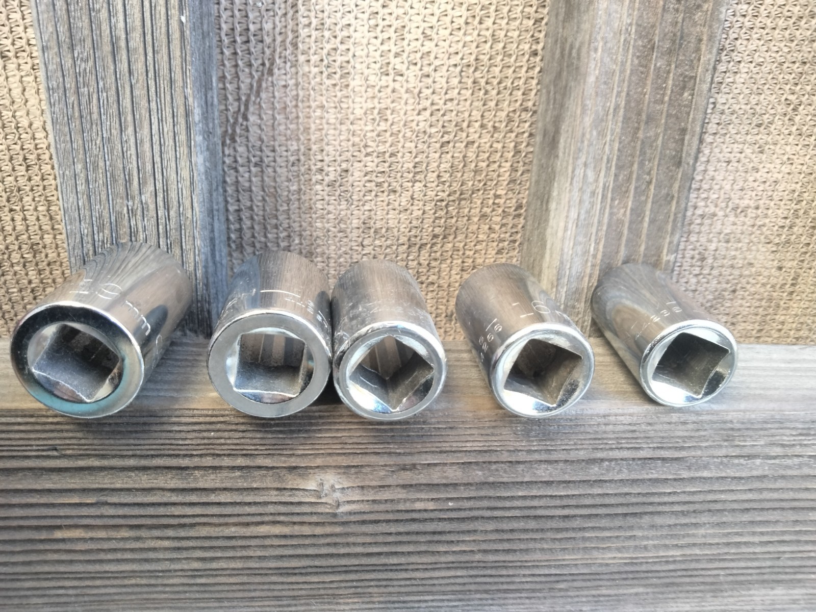 Vtg 1980’s Craftsman USA 16pc Metric 5-19mm Socket Set – 1/4″, 3/8″, 1/2″ Drives