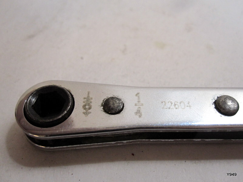 ALLEN 22604 6 Point Ratcheting Box End Wrench Type, 1/4″ x 5/16″ Size STUCK