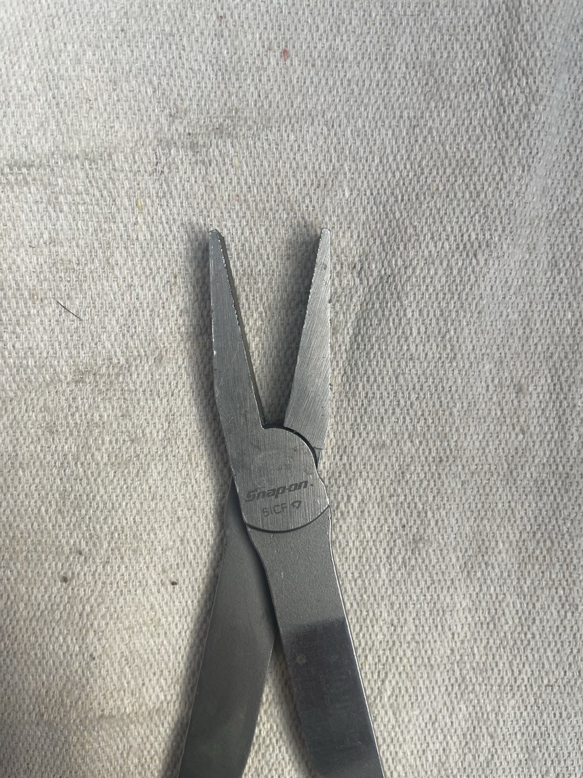 Snap On 61CF Duck Bill Pliers Red Soft Grip Handles