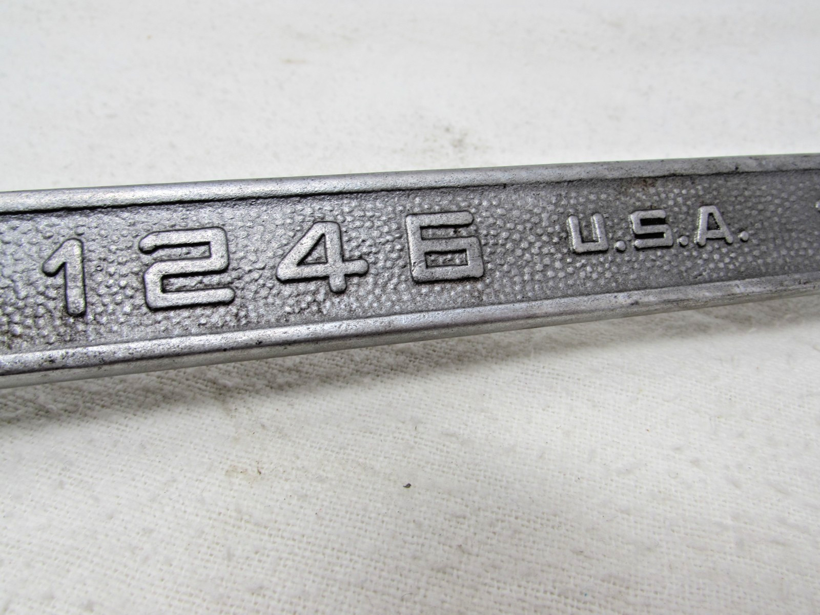 Vintage Plomb Plvmb 1 7/16 Inch Pebble Finish 1246 19-Inch-Long Combo Wrench