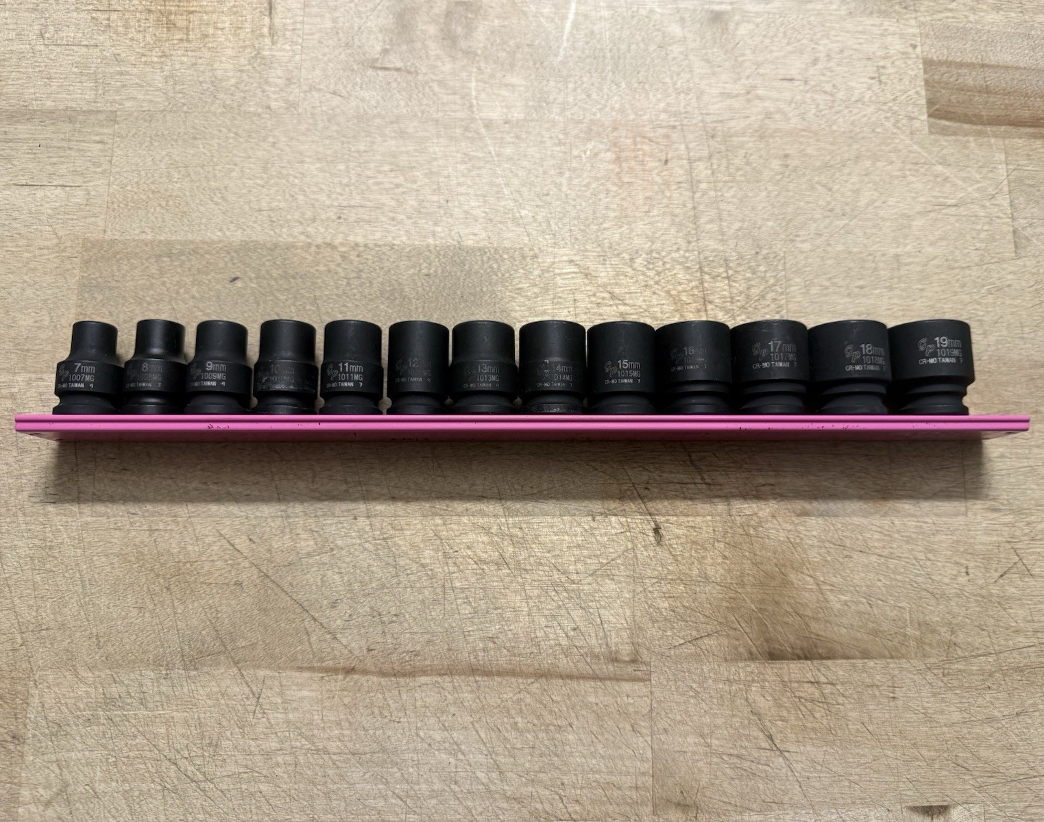 Grey Pneumatic 1213MG 13pc Metric magnetic 3/8 drive socket set LIGHTLY USED
