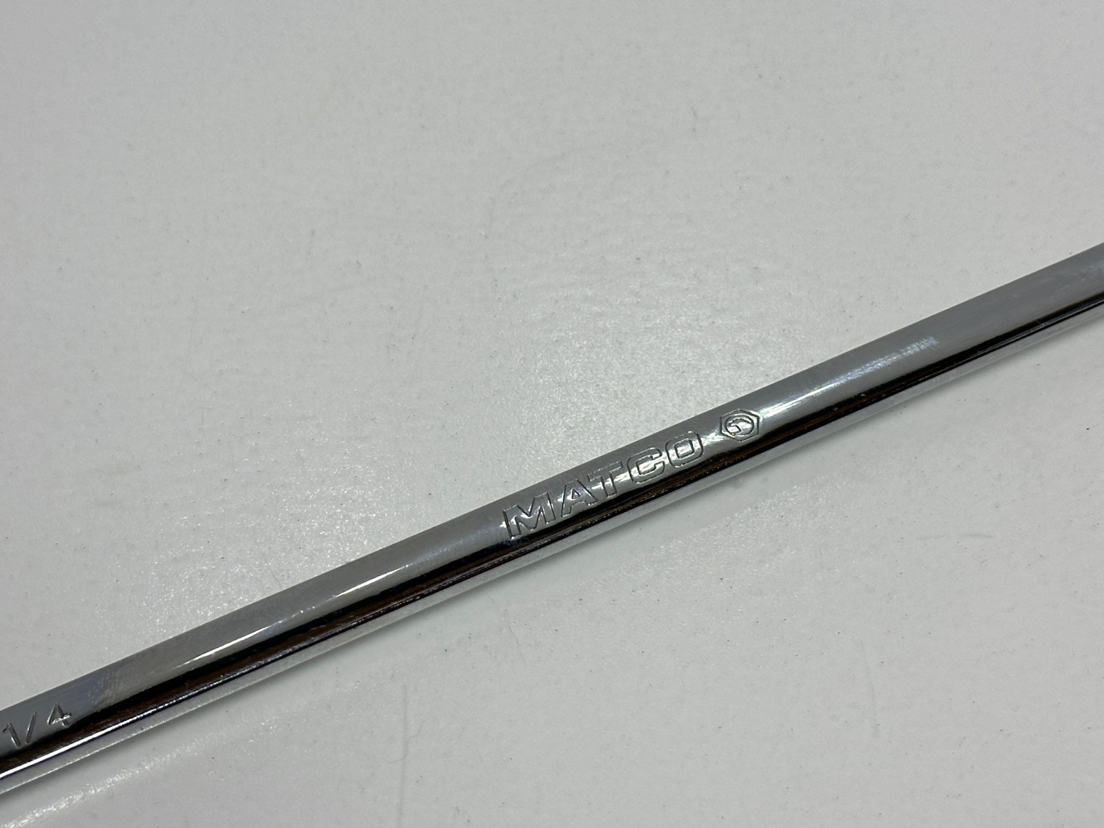 Matco Tools RFXBL0810 SAE 1/4″ x 5/16″ Extra Long Double Flex Ratcheting Wrench
