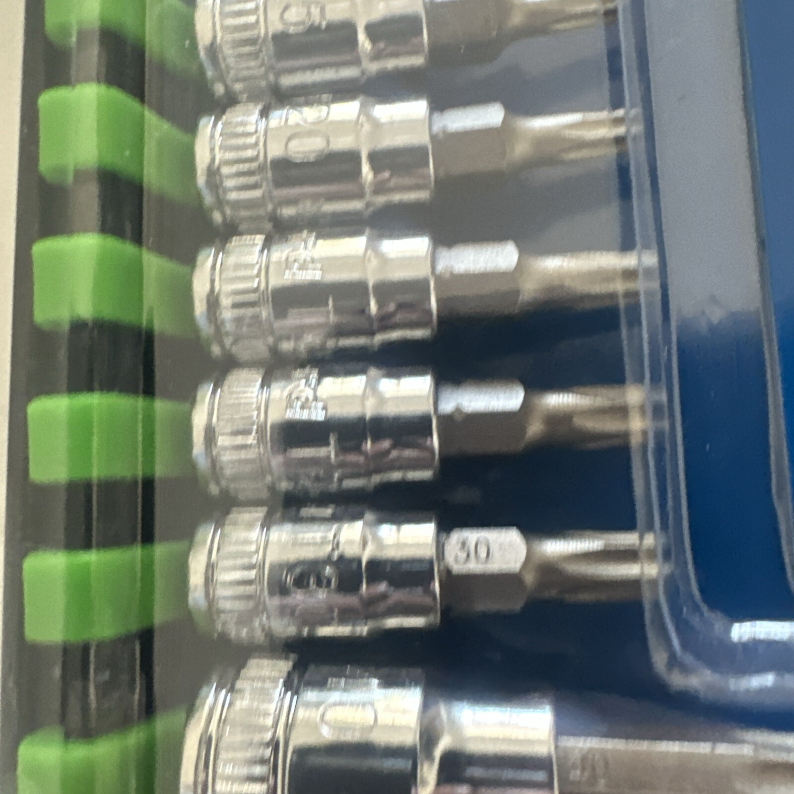 DieHard 1/4″ & 3/8″ Drive Star Torx Bit Socket Set, 10-Piece DHP55283