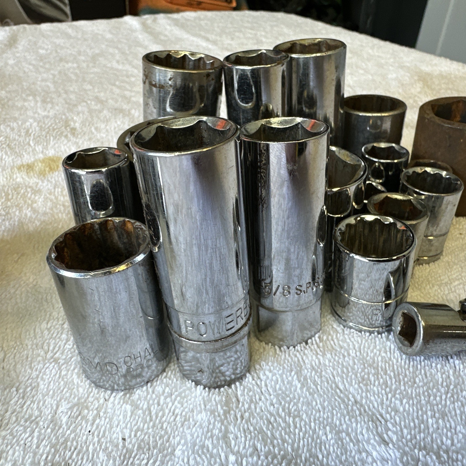 Lot Of Assorted Sockets Husky Williams Powerbuilt Challenger