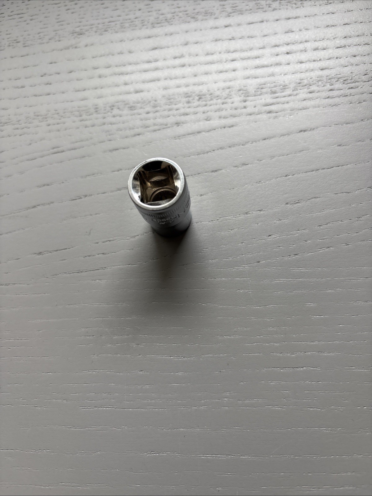Craftsman #45852 10mm 3/8″ Drive 6 Point Shallow Socket Series Z-AL