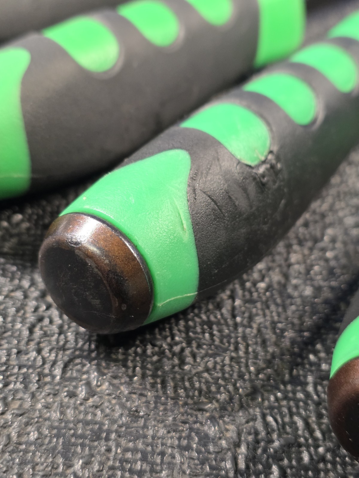 Matco Tools PBSG4C 4-Piece Green Curved Tip Prybar Set 8» 12» 17» 25″