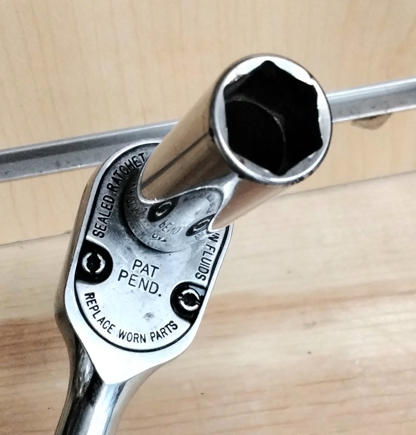 Snap-on Tools USA 3/8″ Drive Chrome Standard Fixed Head Ratchet F80