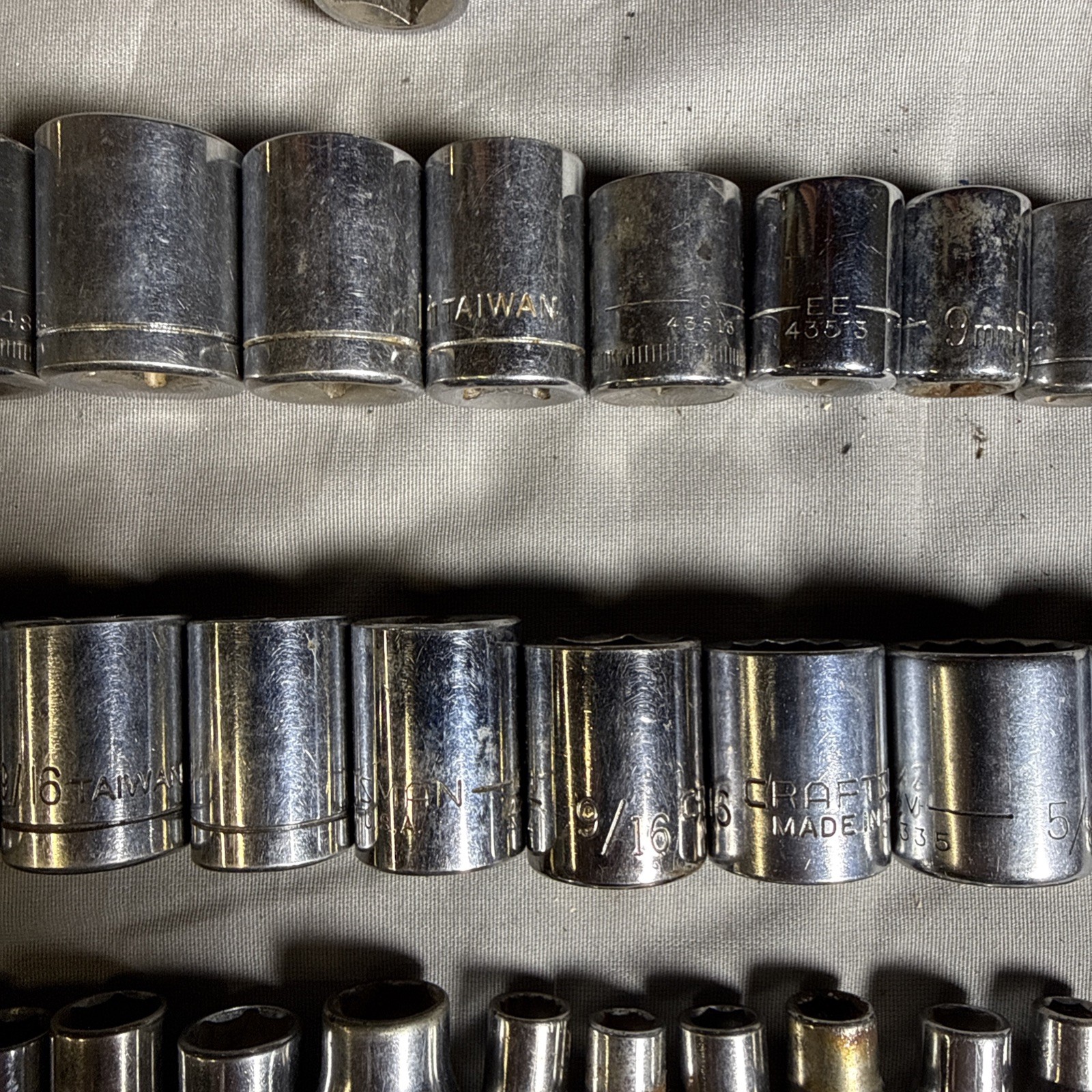Random Assortment Of Sockets – Include Some Craftsman EE And V SAE And Metric
