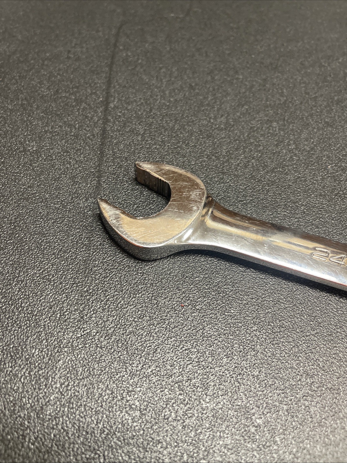 Snap-on Tools 24mm Metric 0° Non-Reversing Ratcheting Combo Wrench SOXRM24A