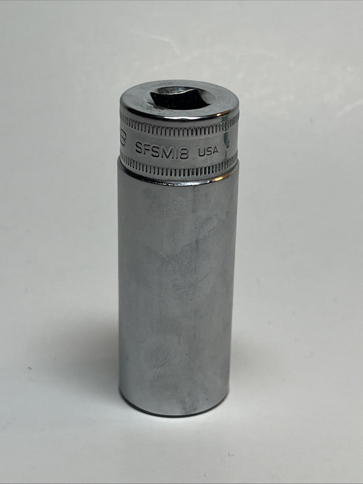 Snap On Tools SFSM18 3/8 Dr 6Pt Metric 18mm Flank Dr Deep Chrome Socket USA VGC