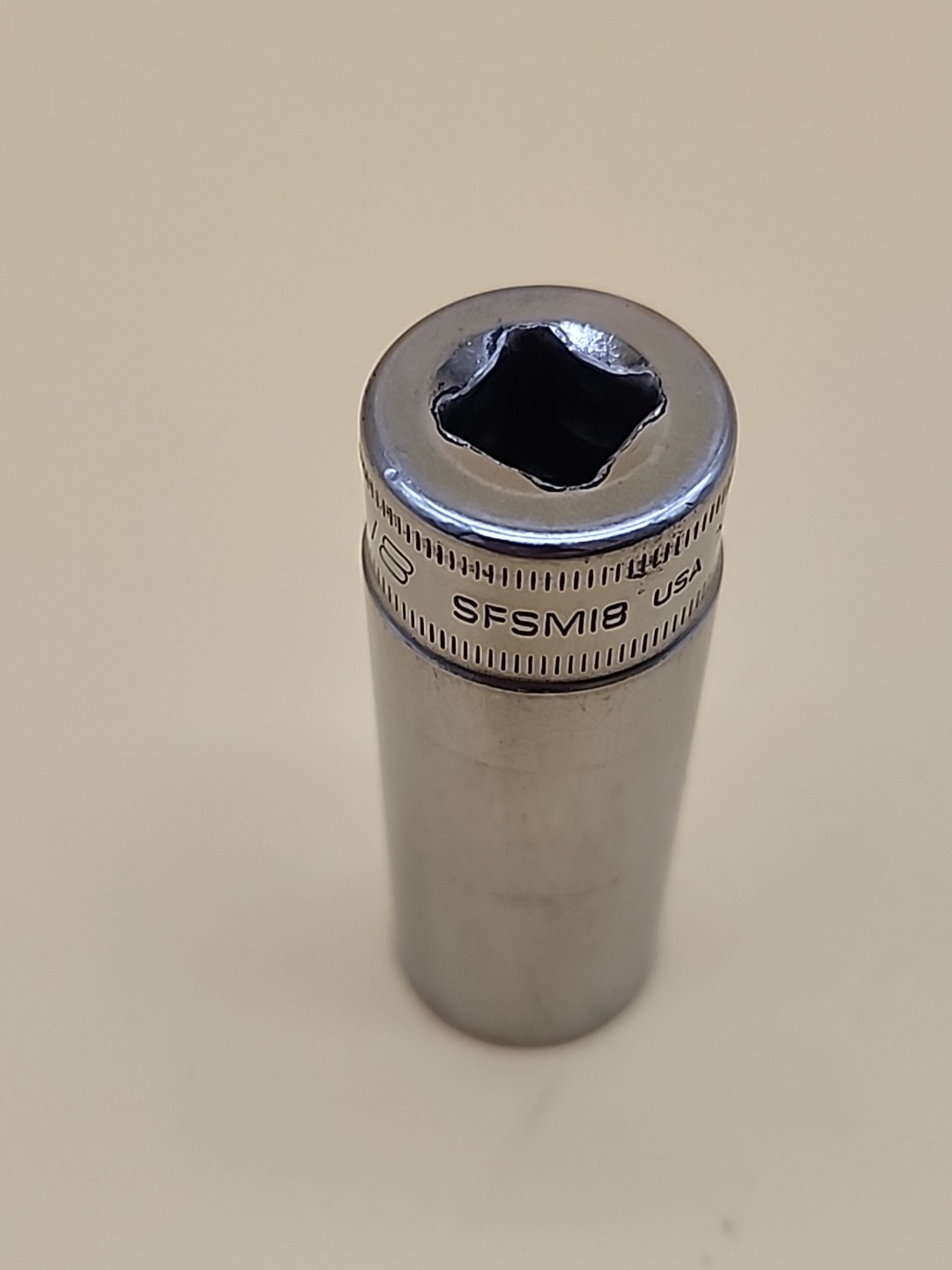 Snap-on Tools SFSM18 3/8 Dr 6Pt Metric 18mm Flank Dr Deep Chrome Socket USA
