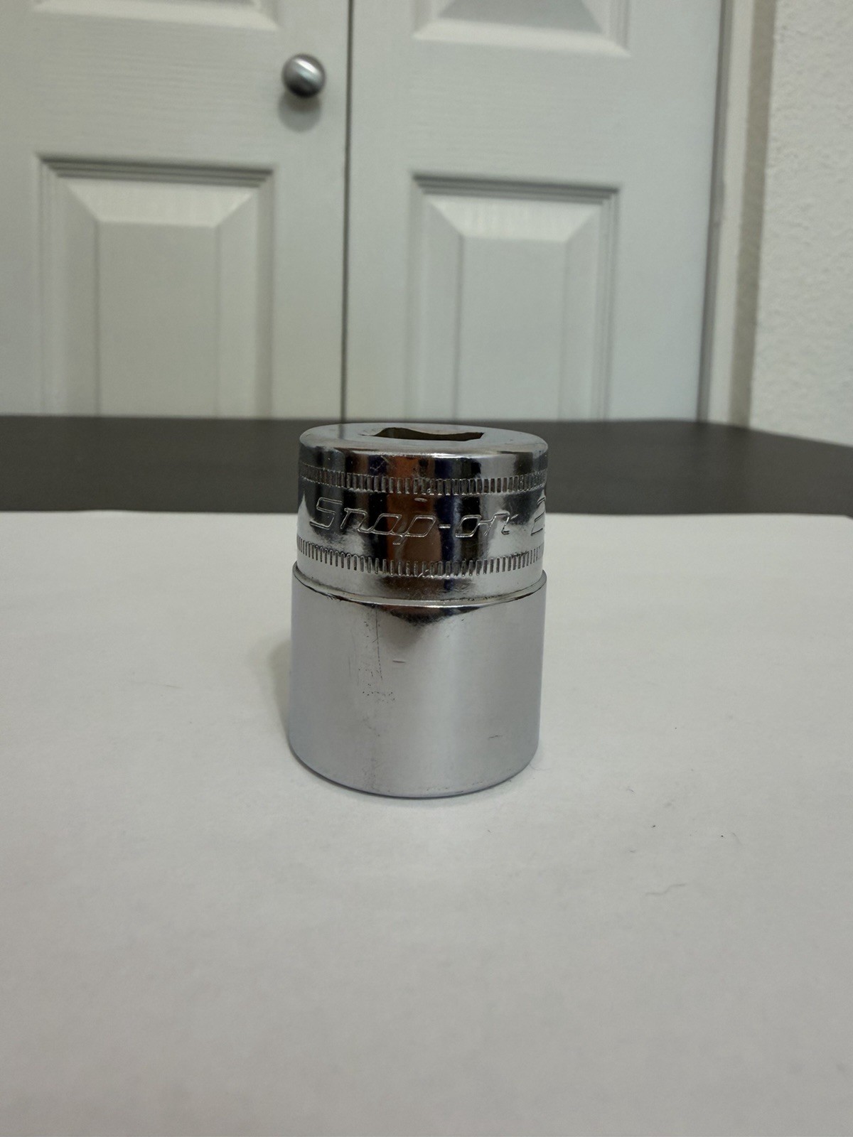 Snap-on Tools 1/2″ Drive 23mm Metric 12 Point Shallow Socket SWM231 USA