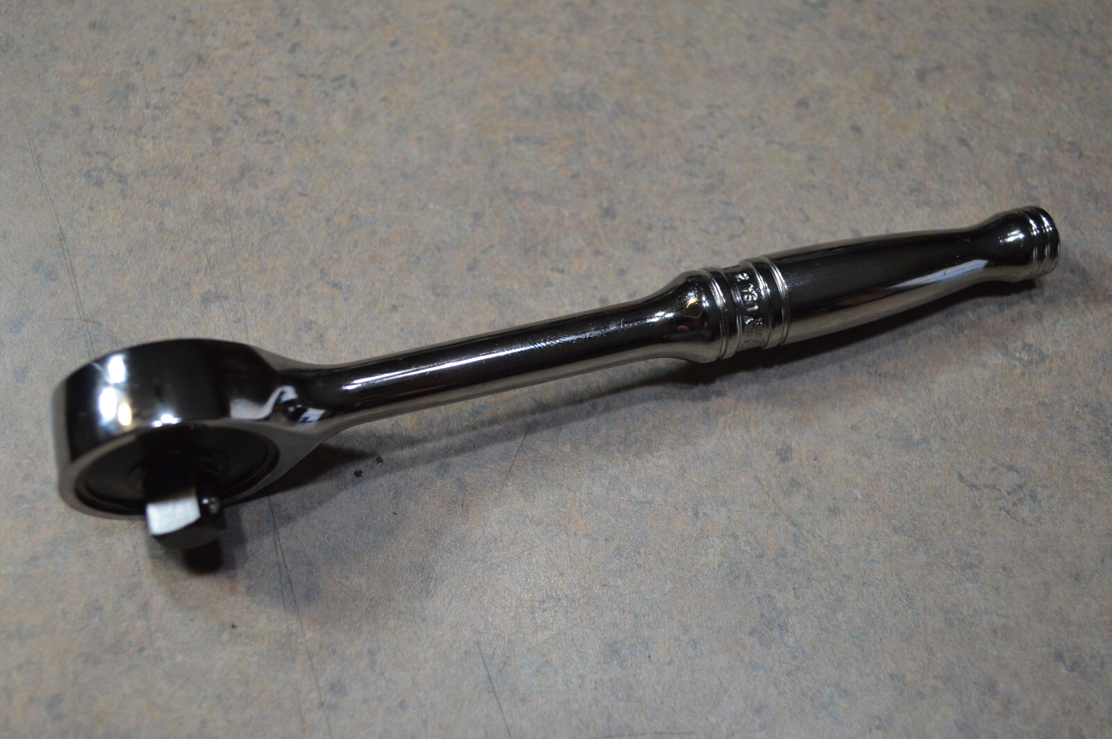Snap-on Tools USA NEW 3/8” Drive Standard GEARLESS Round Head Ratchet FZERO