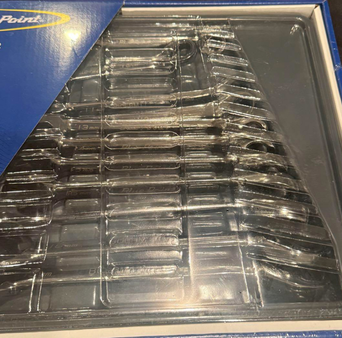 Blue Point BOERM712 12 Piece 8-19mm Ratcheting Combination Wrench Set Unused