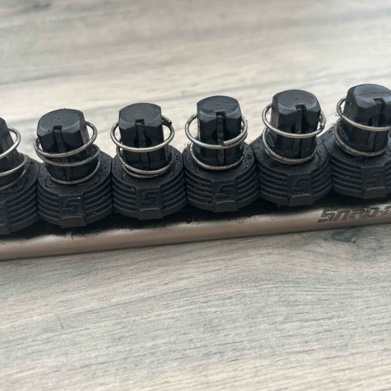 Snap-On 1/2 Quick Release Socket Rail Needs Refurb Read Description