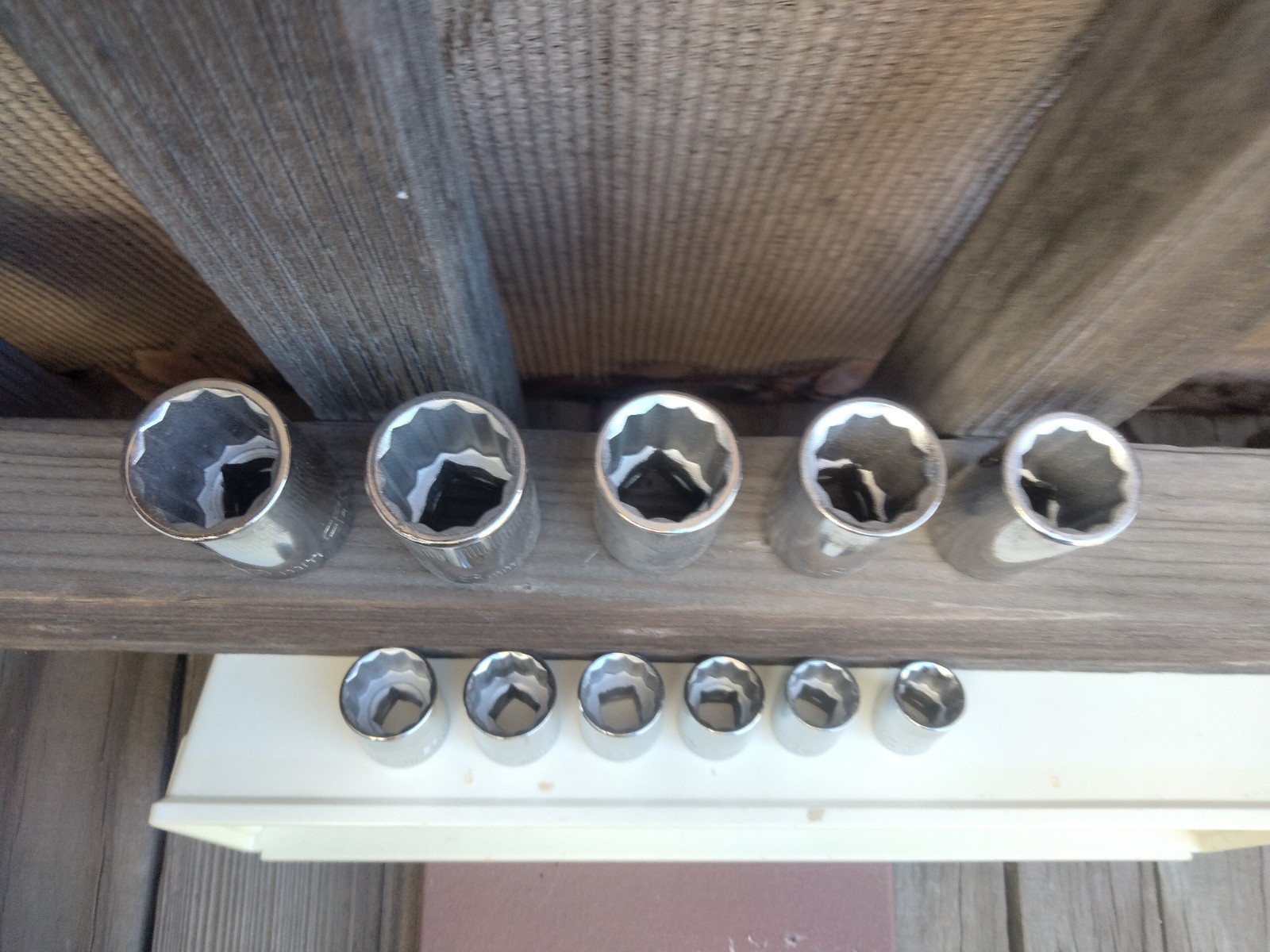 Vtg 1980’s Craftsman USA 16pc Metric 5-19mm Socket Set – 1/4″, 3/8″, 1/2″ Drives