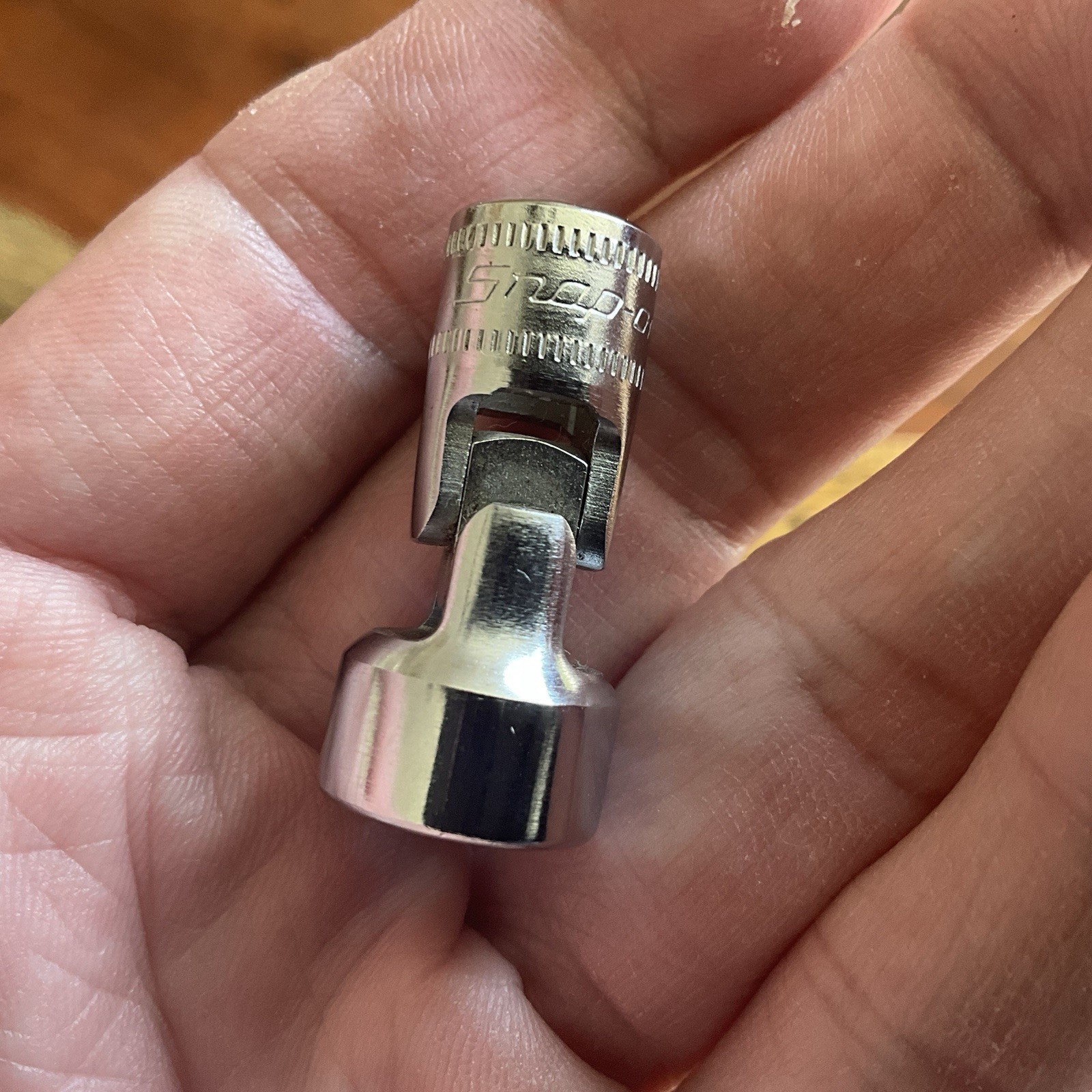 Snap-on 1/4″ Dr Metric 11 mm 12-Pt Flank Drive Universal Shallow Socket TMUM11