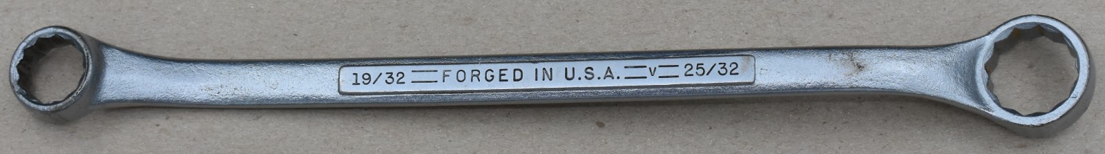 CRAFTSMAN TOOLS USA =V=, 19/32″ x 25/32″ SAE, OFFSET BOX END COMBINATION WRENCH