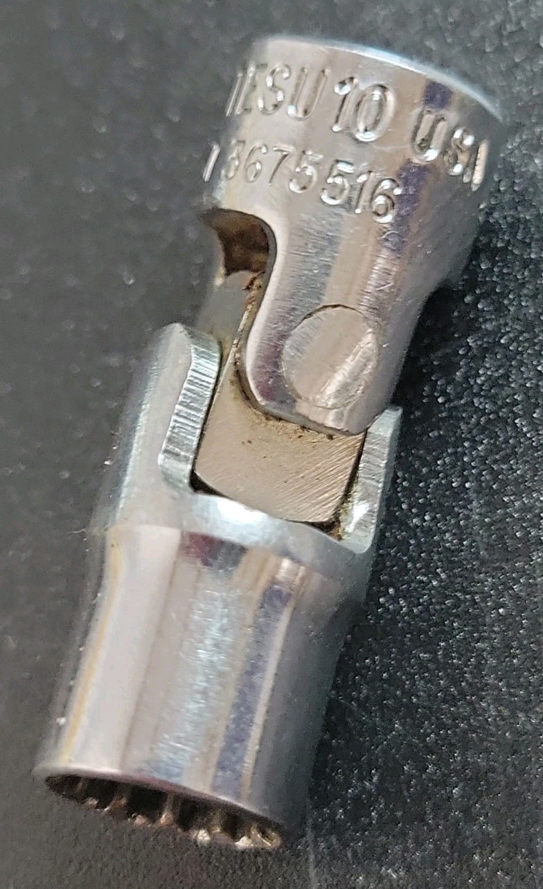 Snap-on 1/4″ Drive 5/16″ Universal Swivel 12pt Point Socket TESU10