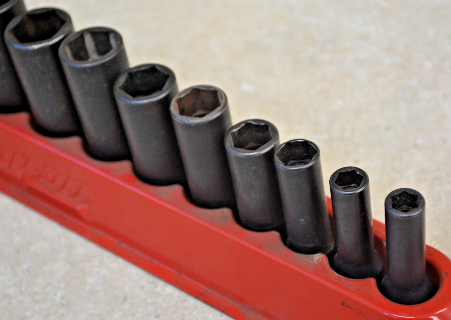 Snap-On Tools 3/8″ Drive 12 Piece Socket Set 212SIMFYA *Pre-owned* FREE SHIPPING