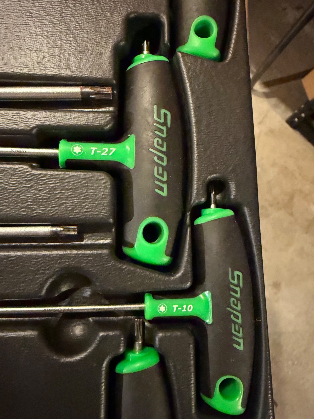 Snap-on 8 Piece Green Soft Grip T-Handle L-Shaped Torx Set T10-T45 AWSGT800A