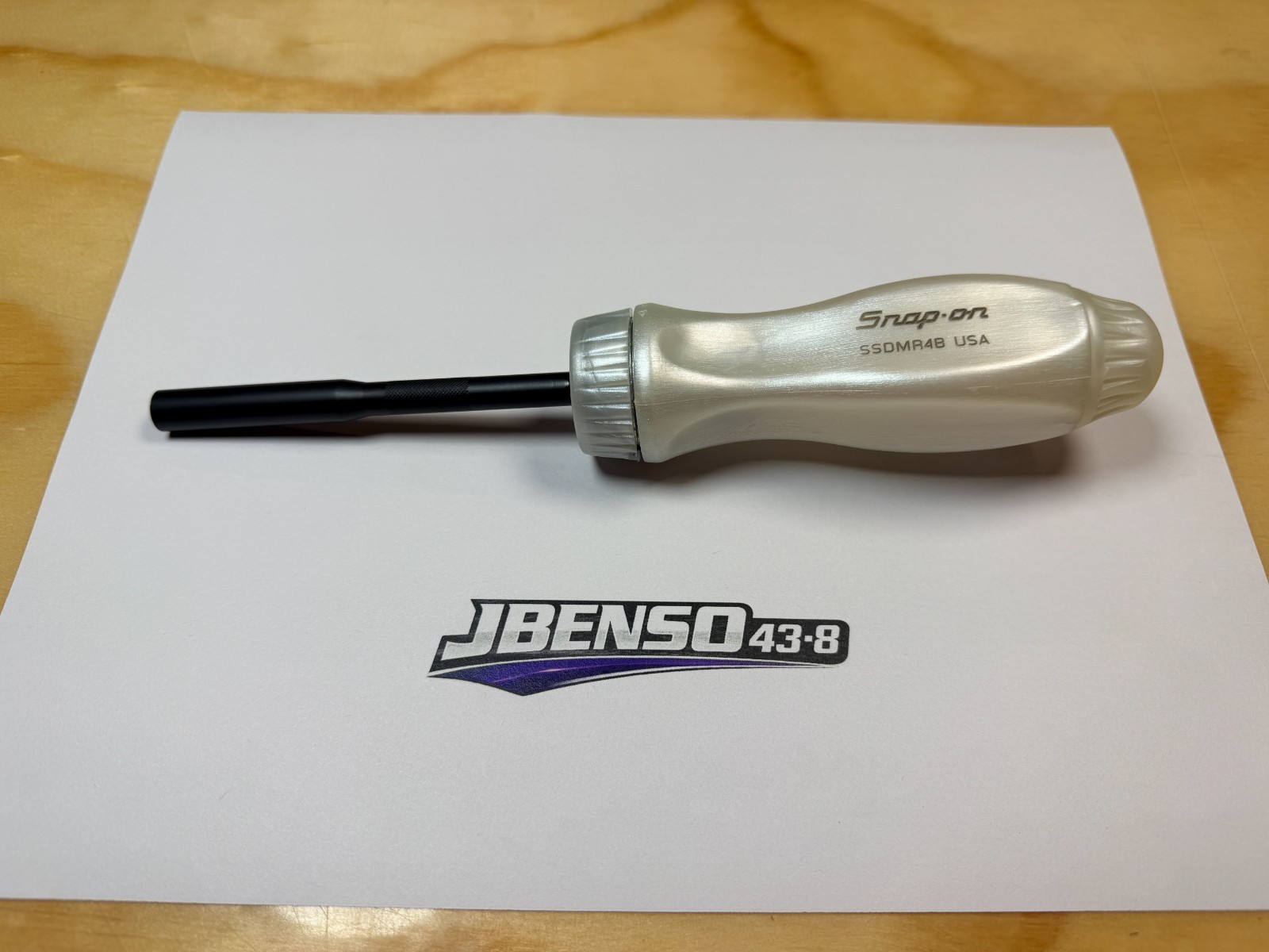 Snap-on Tools NEW PEARL WHITE Ratcheting Screwdriver w/ Black Shaft SSDMR4BPW
