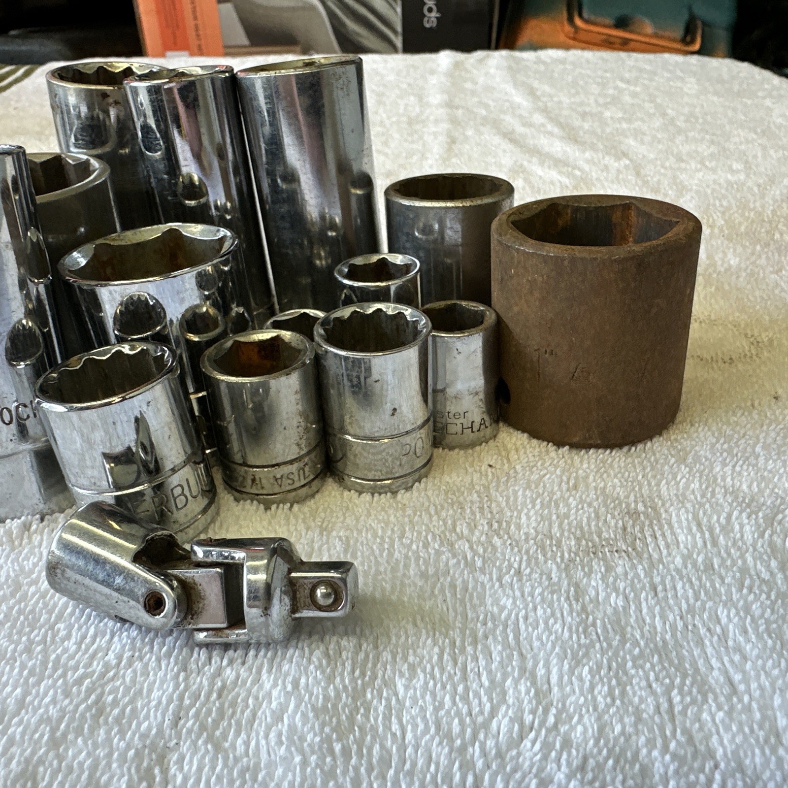 Lot Of Assorted Sockets Husky Williams Powerbuilt Challenger