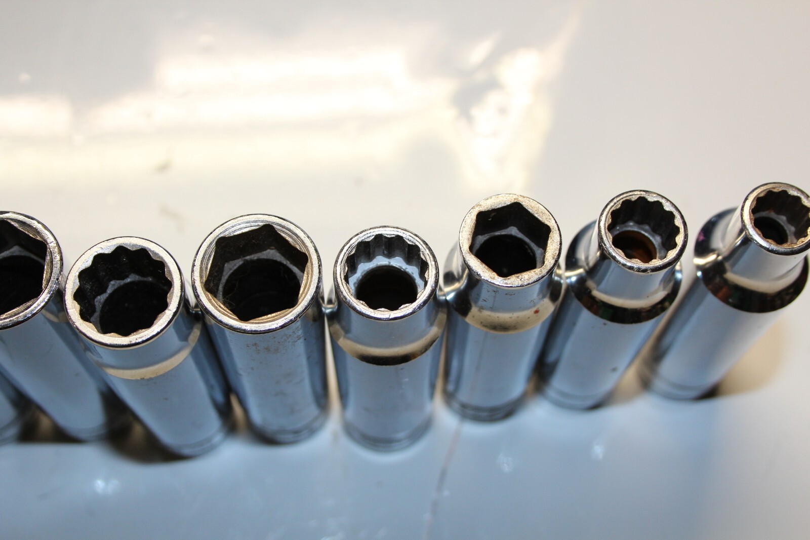 SNAP-ON TOOLS 1/2″ Drive 12- / 6-POINT SAE DEEP CHROME SOCKET SET 14PCS USA