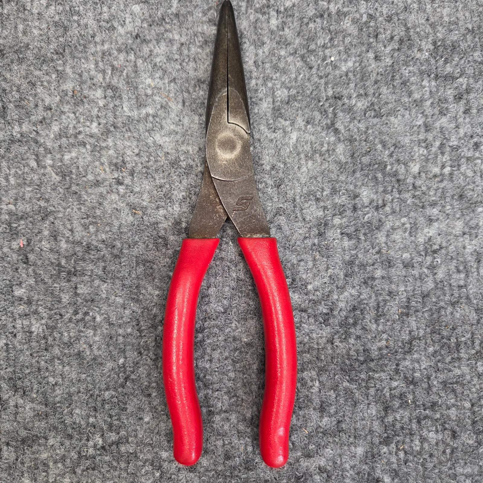 Snap-on Tools USA Red 8″ Talon Soft Grip Needle Nose Pliers 96ACF
