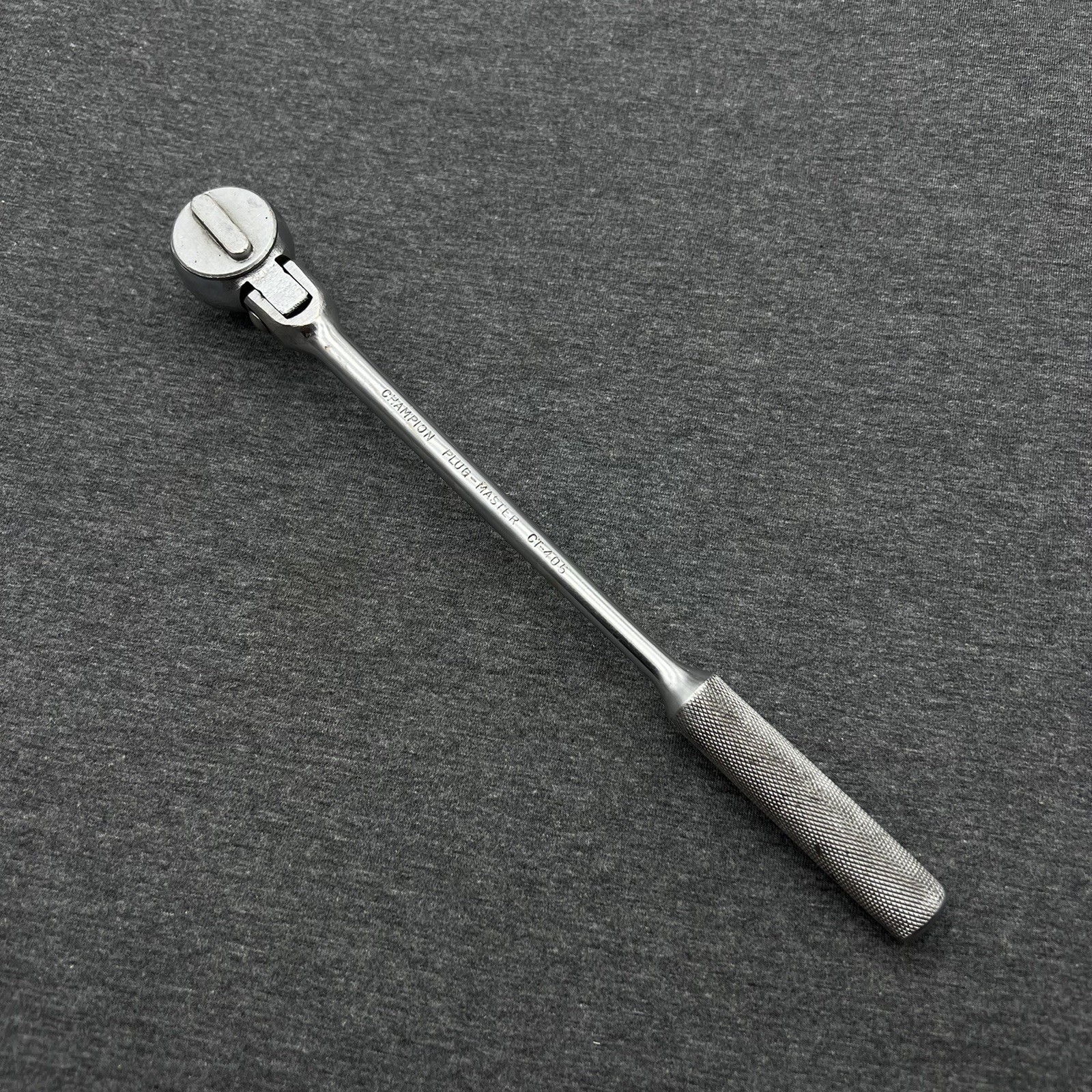 Vintage Champion Plug Master 3/8″ Drive Flex Head Ratchet CT-405 USA