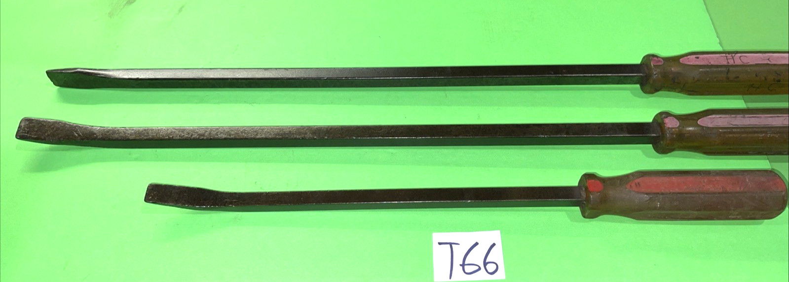 MAC TOOLS 3 PIECE PRY BARS CURVED & STRAIGHT 12 INCH, 19 INCH LENGTH