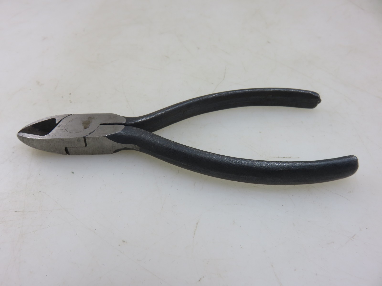 Armstrong 67-143 Diagonal Side Cutting Cutters Pliers 4.5″ Long Vintage USA Made