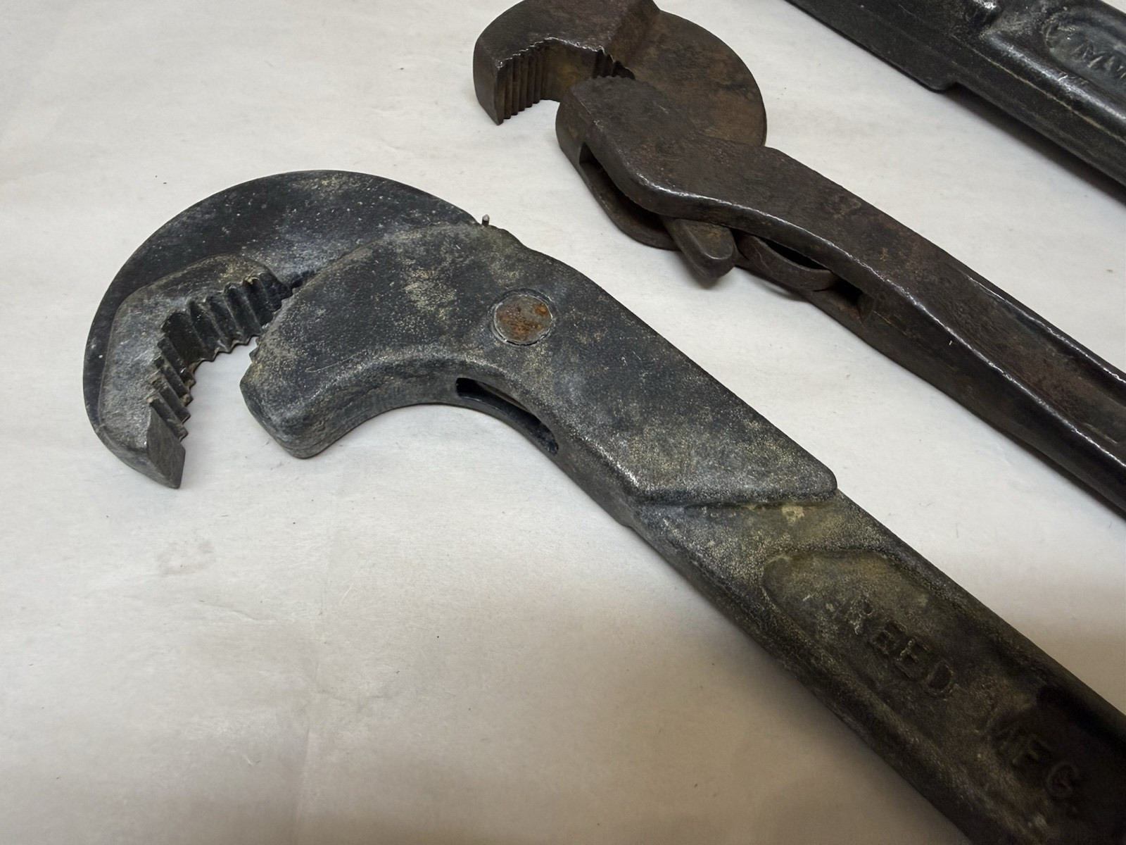 USA Reed MW3/4 & MW1-1/4 One Hand Spring Loaded Pipe Wrench + Heller Masterench