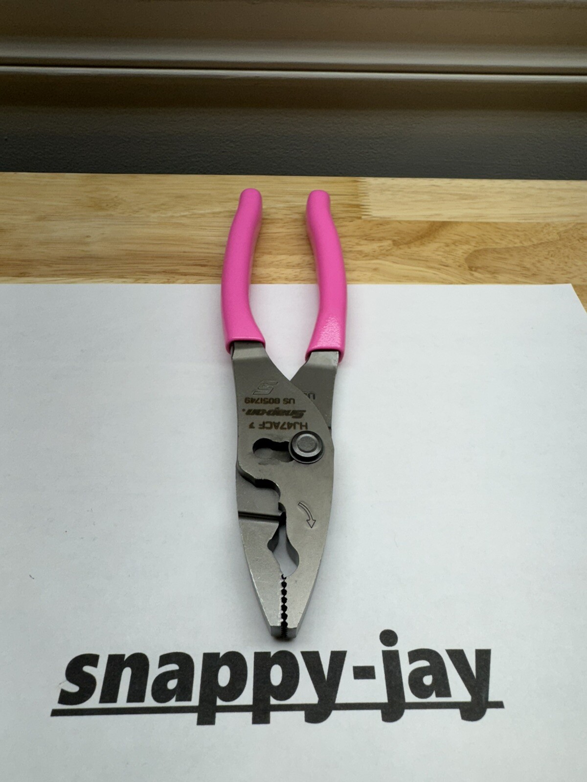 Snap-on Tools USA NEW STYLE PINK 8″ Soft Grip Flank Jaw Pliers HJ47ACFP