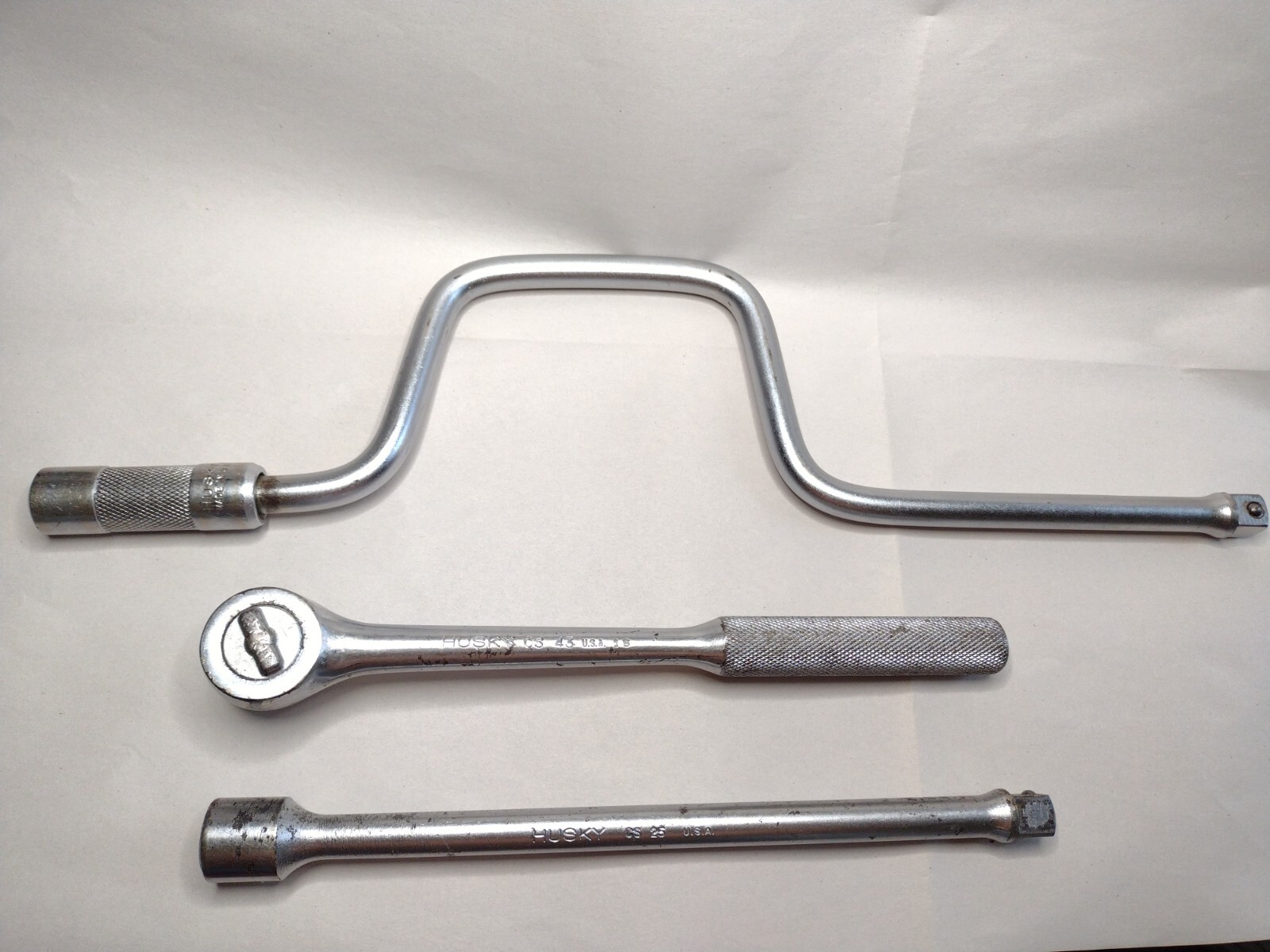 Husky USA 1/2 Drive: CS43 Ratchet, CS85 Speed Handle, CS25 10in. Extension Bar