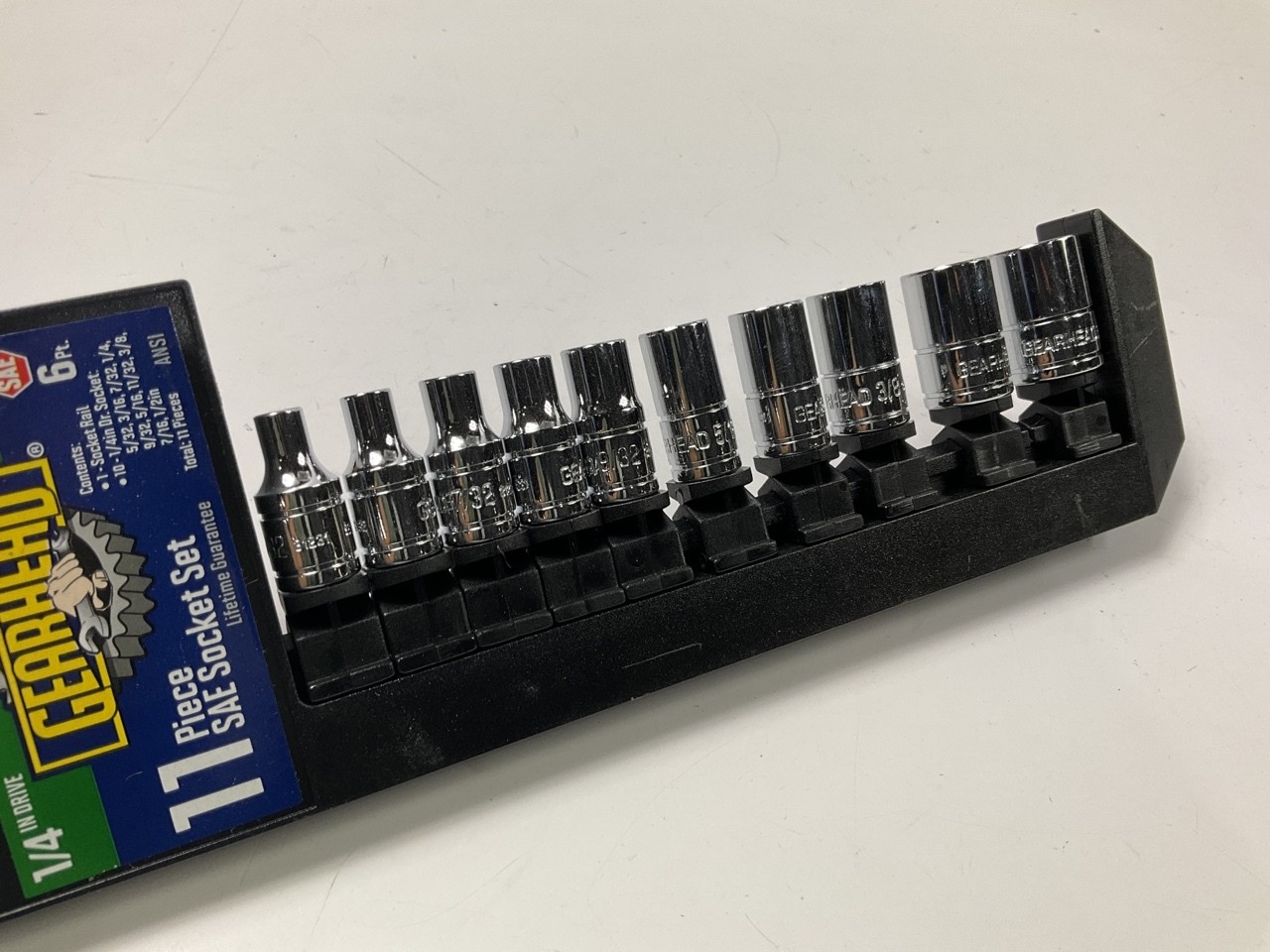 Gearhead GH4246 1/4″ Drive SAE Socket Set, 11-Piece