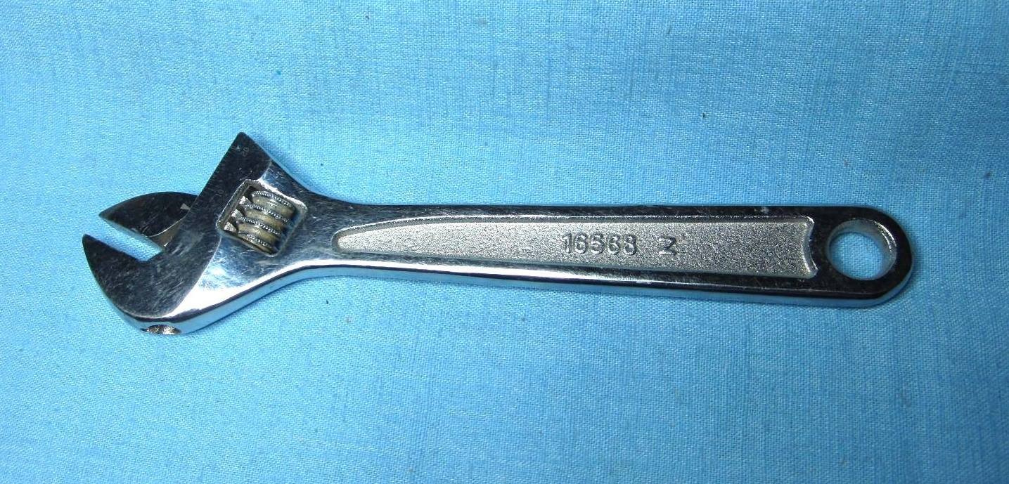 Craftsman Evolv Crescent Wrench 6″ ADJUSTABLE WRENCH 150mm USA 16568 Z