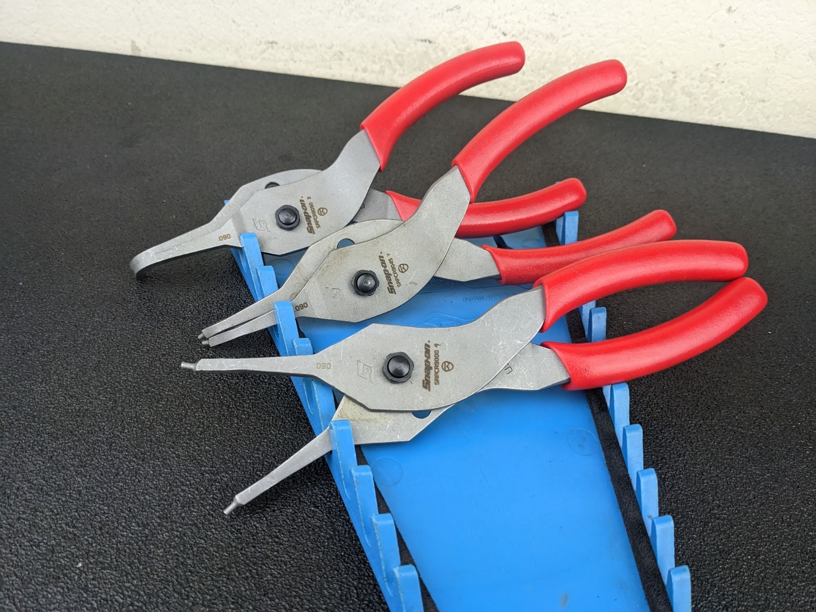 #bn400 Snap-on Tools USA NEW RED 12pc Master Snap Ring Pliers Set SRPCR1200FR