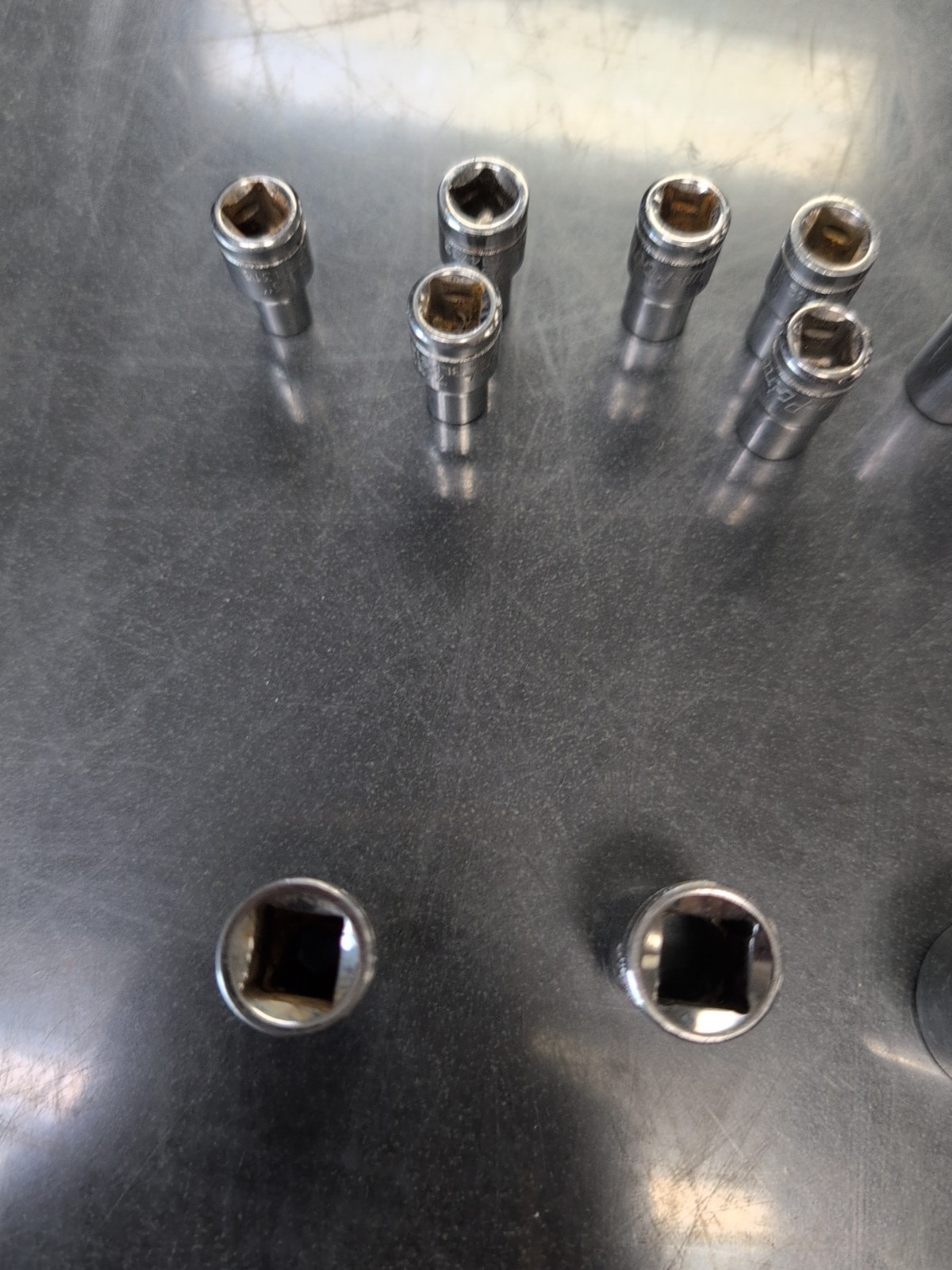 BLUE POINT 3/8 Dr, 1/4 Dr SAE Sockets Various Sizes USA