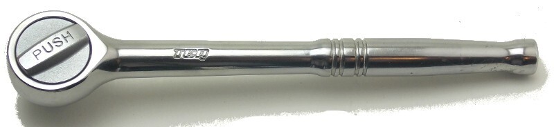TEQ 3/8″ Drive Quick Release Socket Ratchet 8″ Long Lightly Used