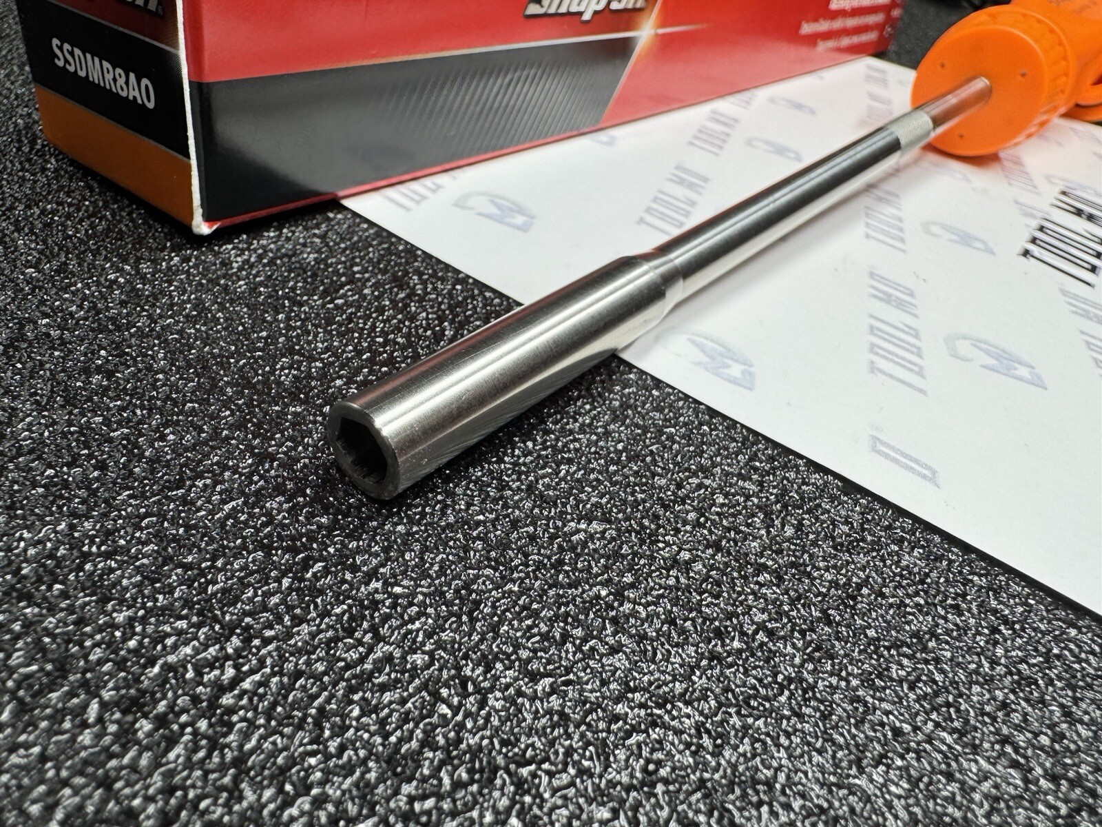 Snap-on Tools USA NEW ORANGE Hard Grip 8″ Shaft Ratcheting Screwdriver SSDMR8AO