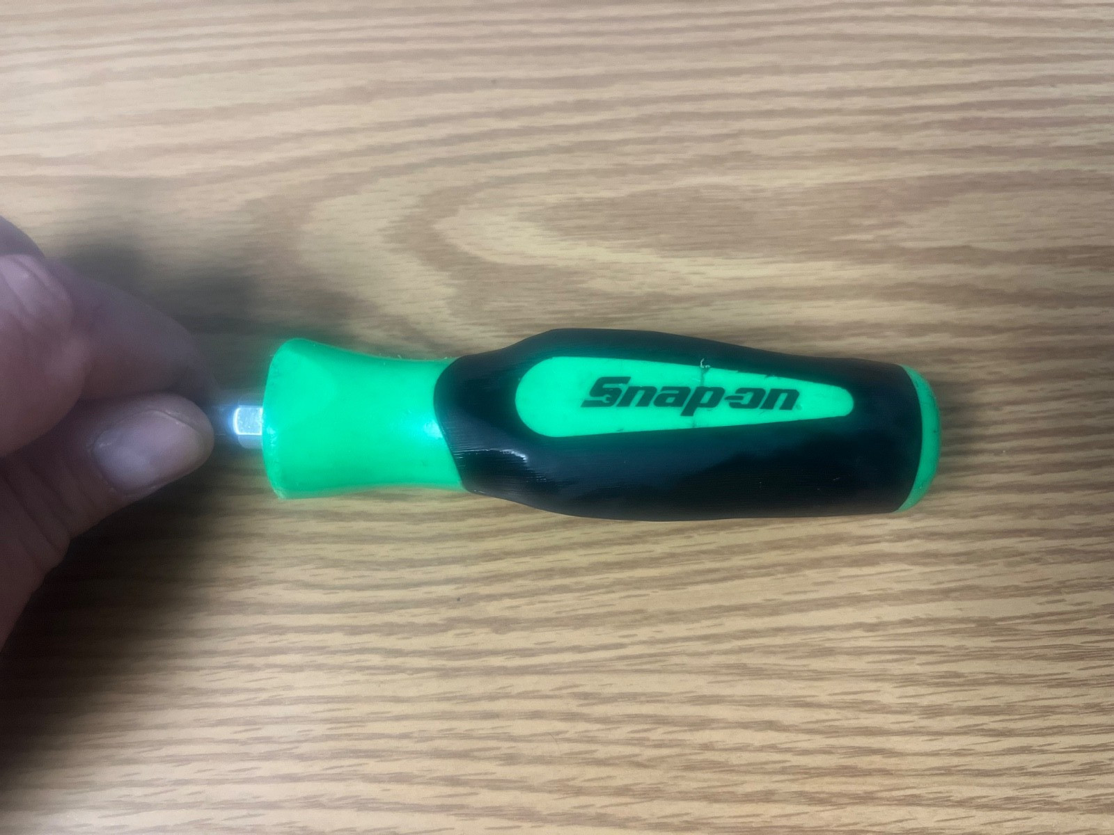 SNAP ON -SGD4B – 1/4 GREEN/BLACK COMFORT GRIP HANDLE SCREWDRIVER LOT#55