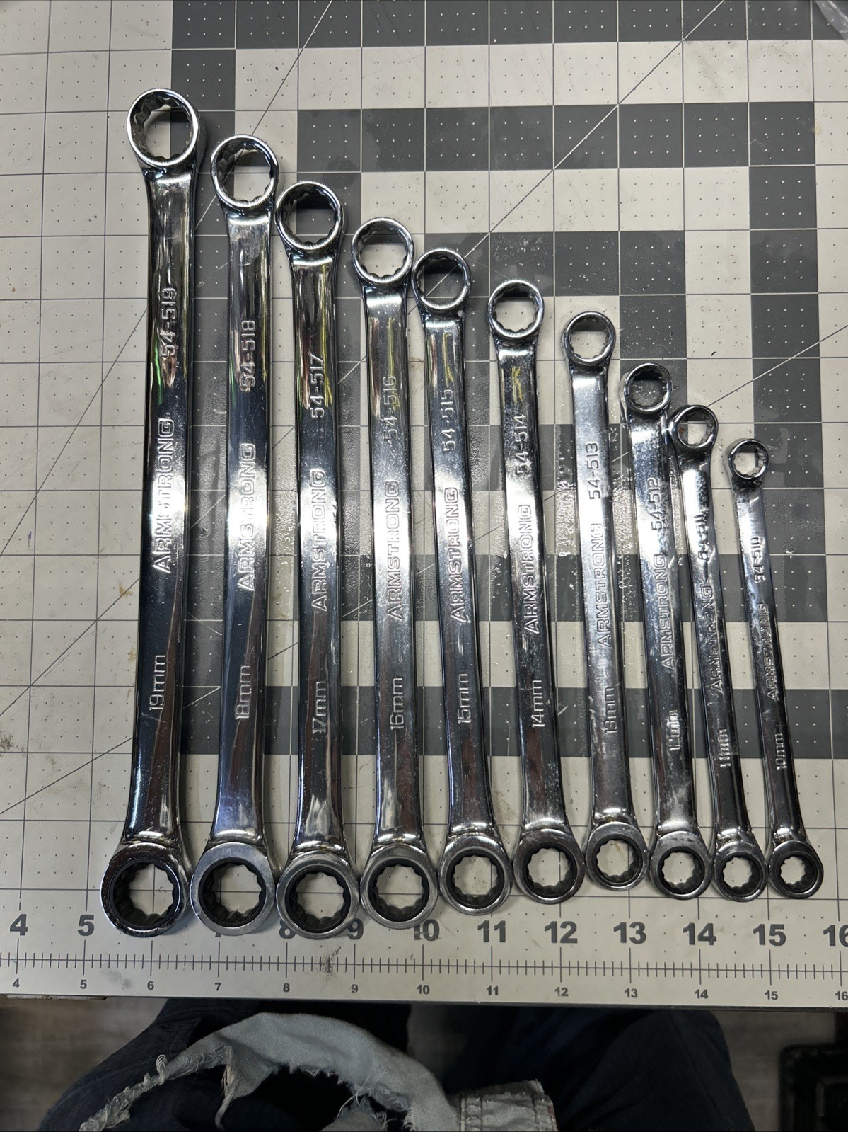 Armstrong Tools USA 10pc Ratcheting Double Box End Wrench Set Metric