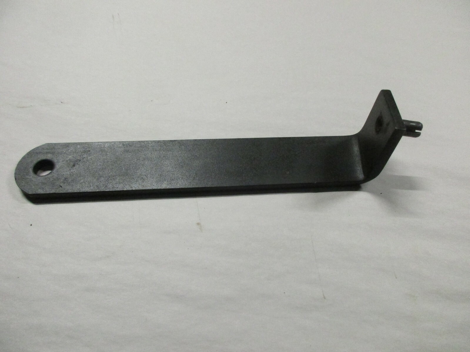 RENAULT TOOL MOT 104095 SPECIALTY SERVICE TOOL