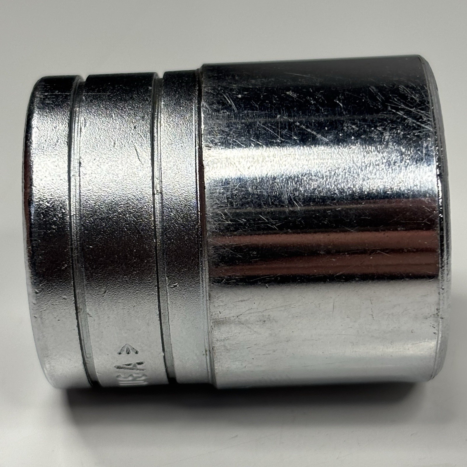 Snap On Tools TW301 1/2 Dr 6Pt SAE 15/16 Flank Dr Shallow Socket VTG 1983 USA