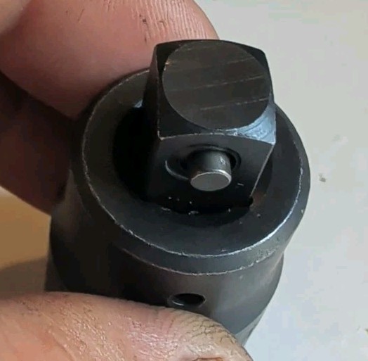 1/2″Drive-3/8″Drive Impact Adaptor Black Industrial Finish Williams®USA 4-2F