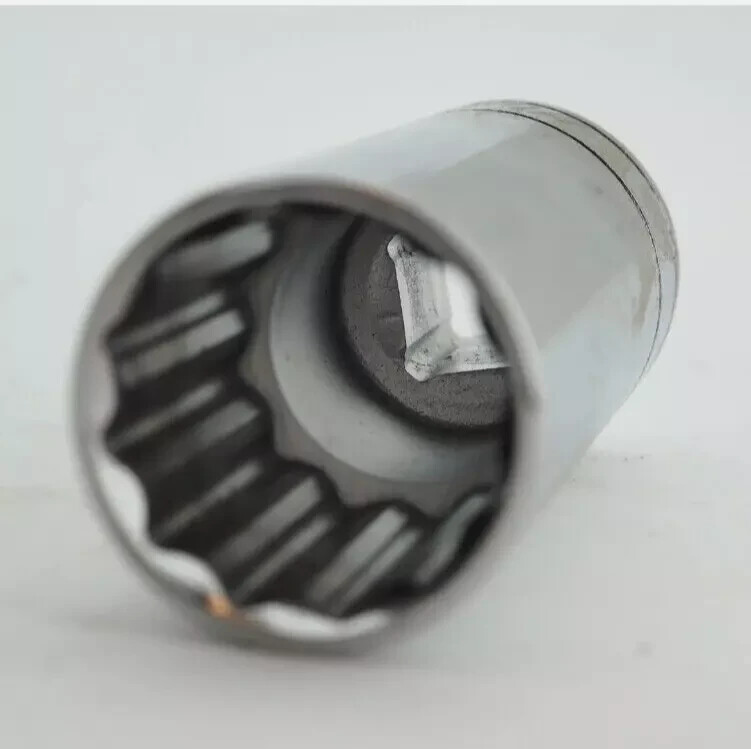 Blue Point 3/8 DR 24 MM Deep Socket BLPLM3824