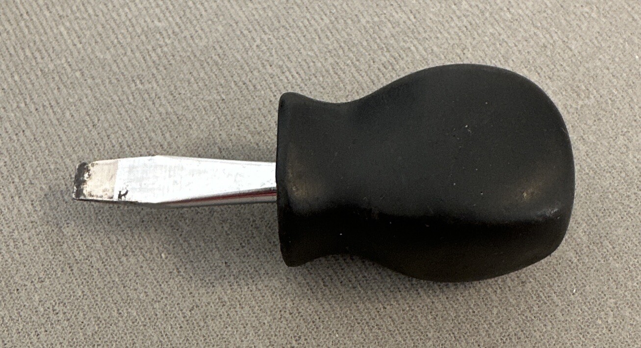 Snap On Tools USA SSD1 1/4″ Blade 1-1/4 inch Shank Stubby Screwdriver