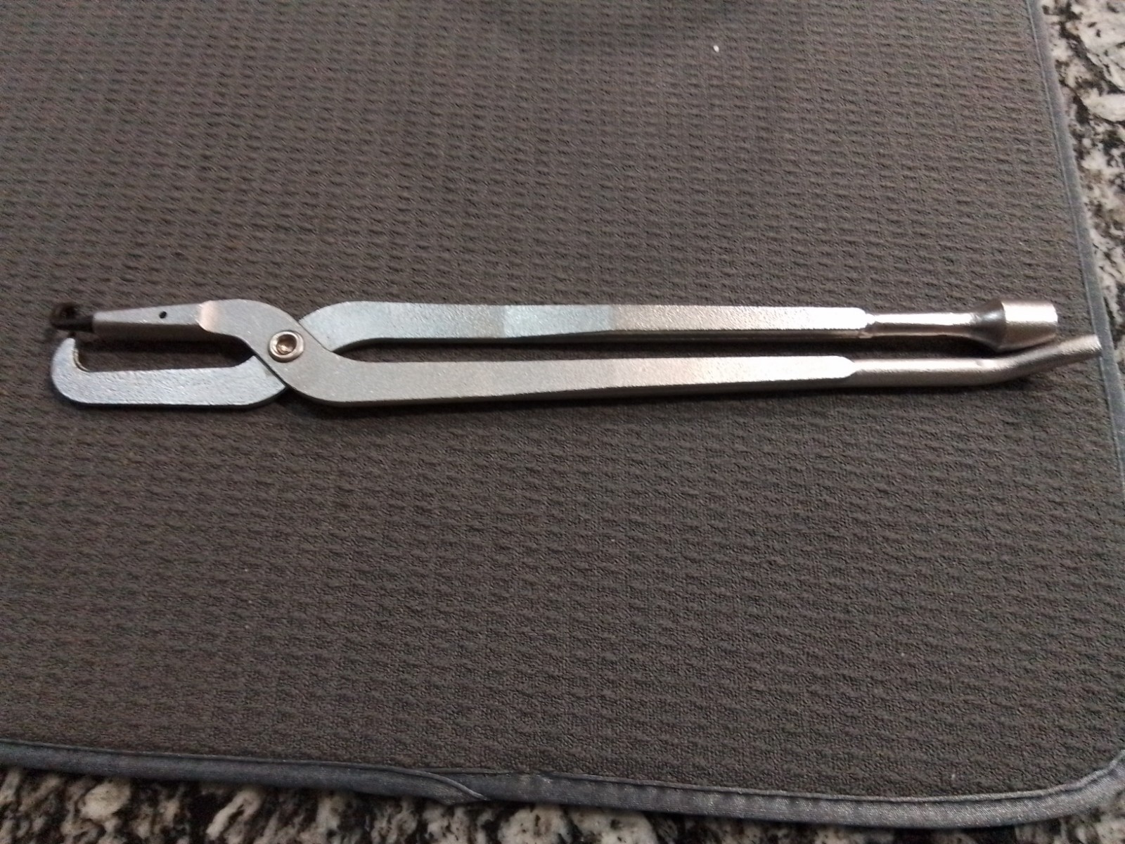 Snap On 131A Brake Spring Pliers 13 1/2 In Long With Replaceable Hook New
